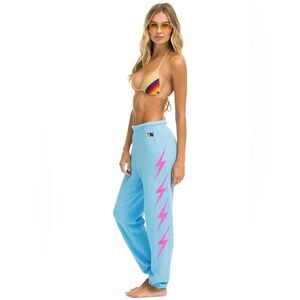 BOLT 4 SWEATPANTS - SKY // NEON PINK